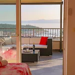 Penthouse Sunset アパート マカルスカ